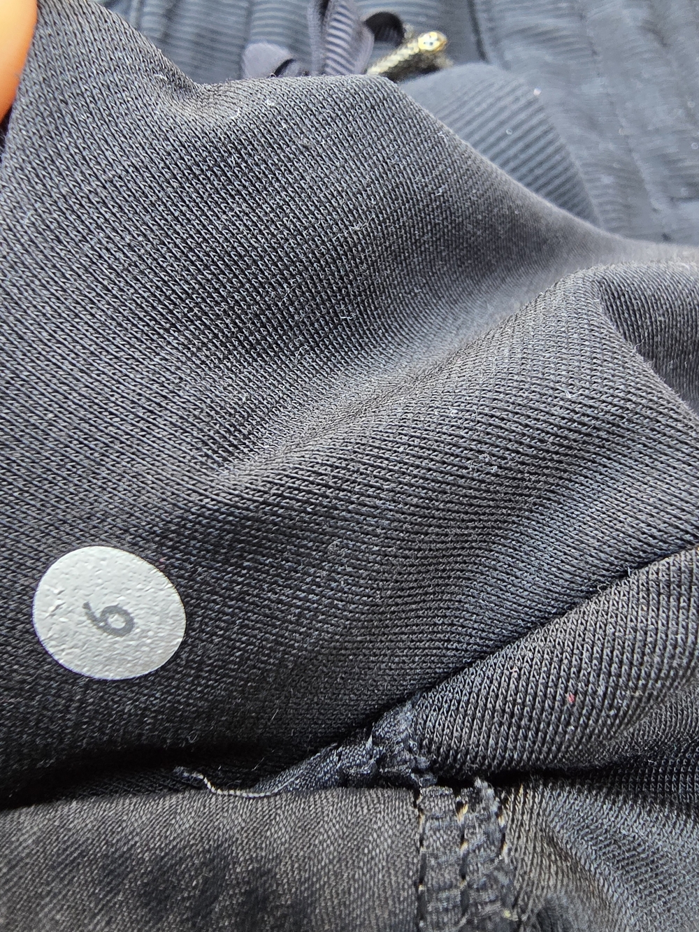 lululemon athletica Women's Black Drawstring Performance Pants Size 6 - Picture 5 of 5